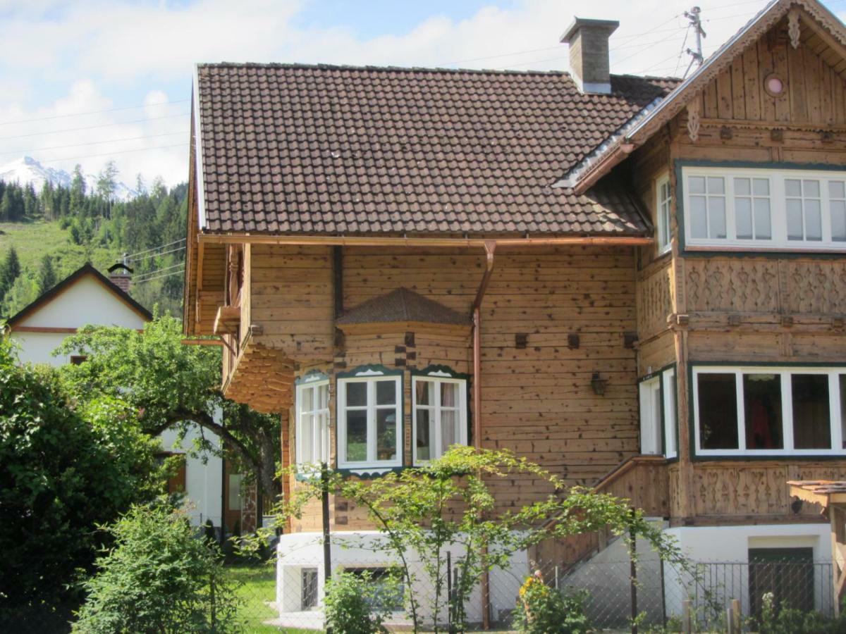 Chalet Hoamatl Haus im Ennstal Bagian luar foto